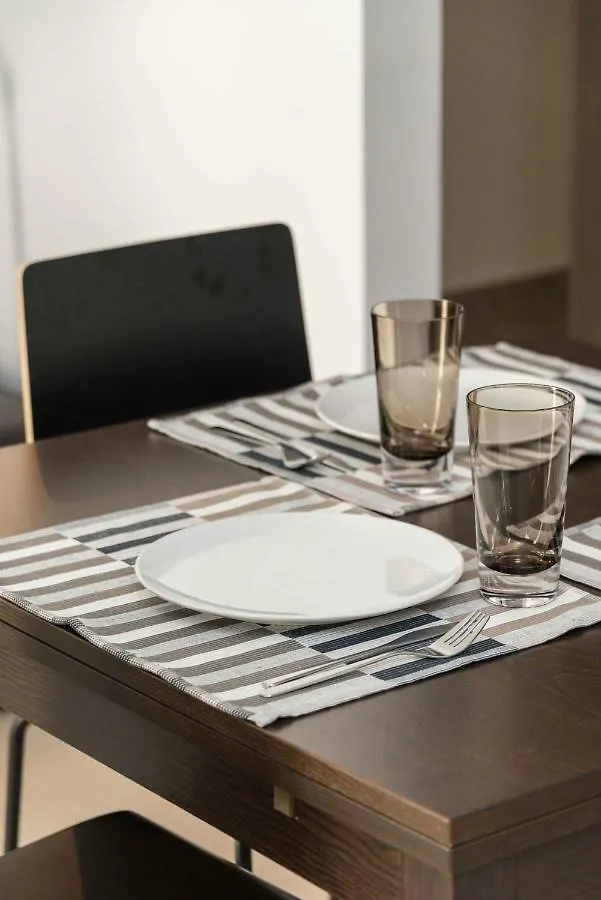 Kalamaria Brand New 1 Bedroom Apartment テッサロニキ